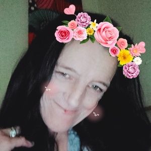 Meet your Posher, Cyni